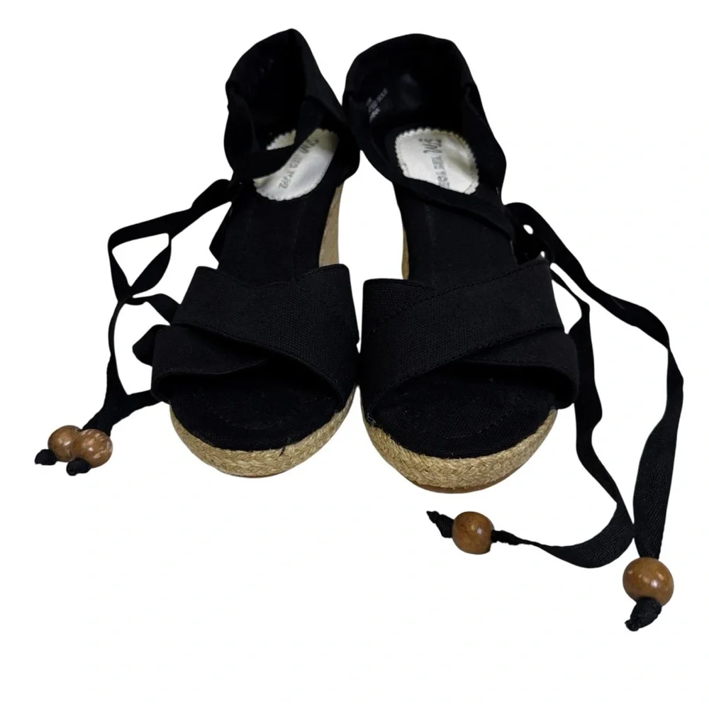 Steve Madden New York Black Wedge Ankle Tie Sandals Size 7 Espadrille Wedge NWOT